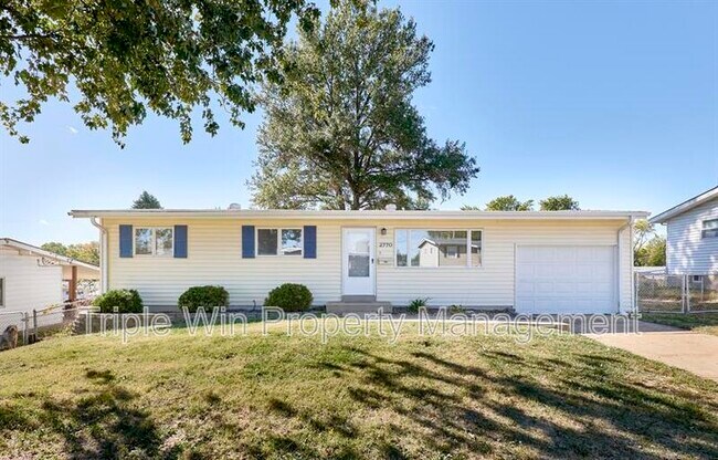 Primary Photo - 2770 Dove Dr