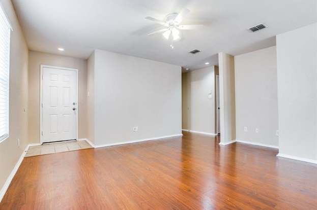 Building Photo - 1128 Maplewood Ln