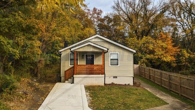 Primary Photo - 205 S 11th St