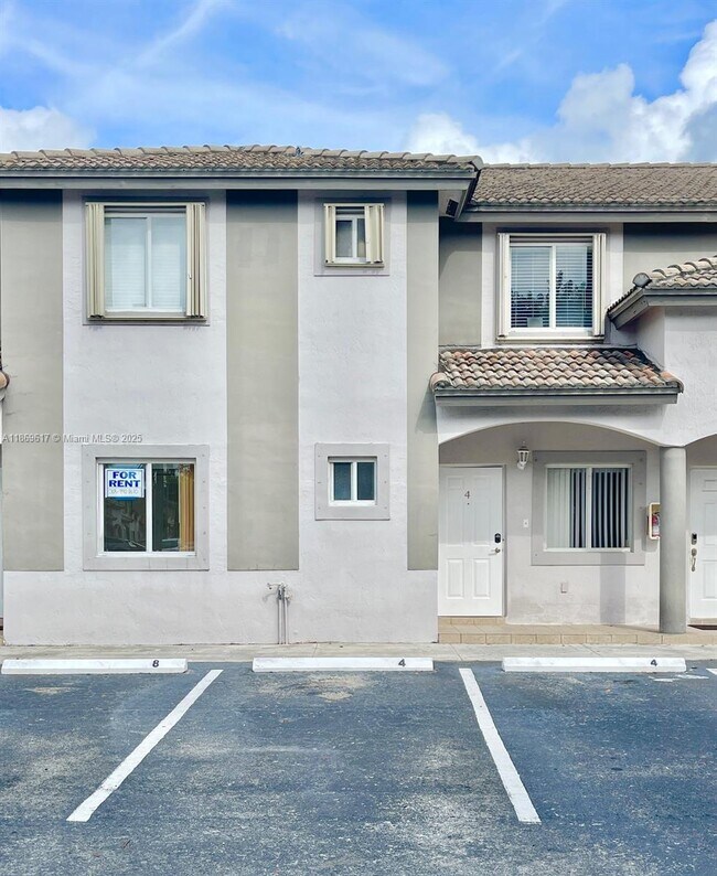 Building Photo - 5795 NW 109th Ave