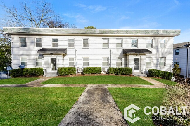 Primary Photo - 1982 Rockledge Rd NE