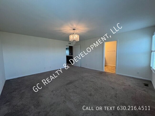 Building Photo - 846 Harwood Ave