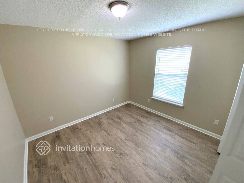 Building Photo - 2915 Majestic Oaks Ln