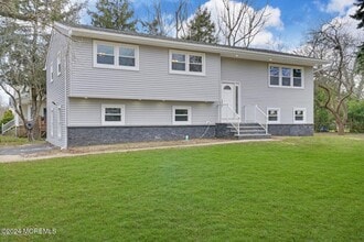 Building Photo - 280 Oakley Ave