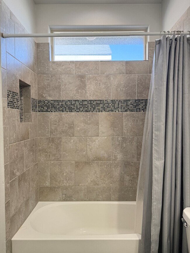 Building Photo - 7104 Thomas Paine Rd