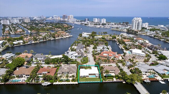 Building Photo - 40 Isla Bahia Dr