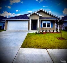 Building Photo - 2107 Sandhill St