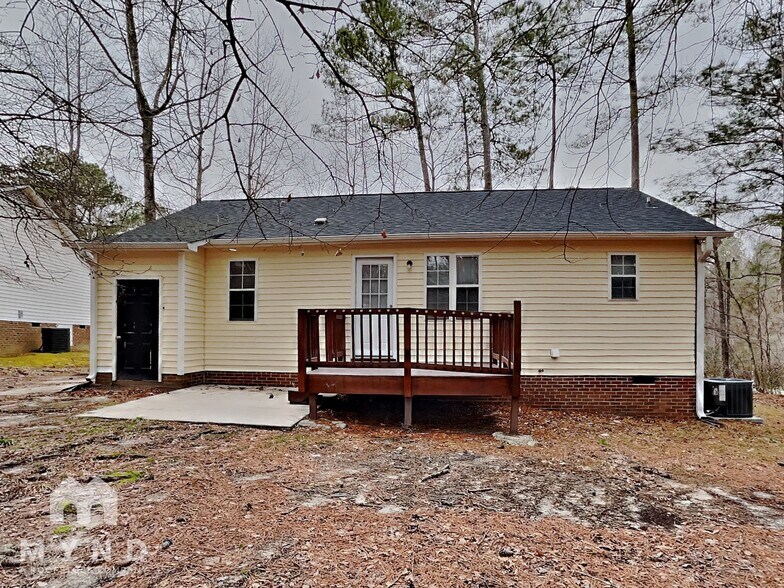 Building Photo - 1009 Spawn Pl