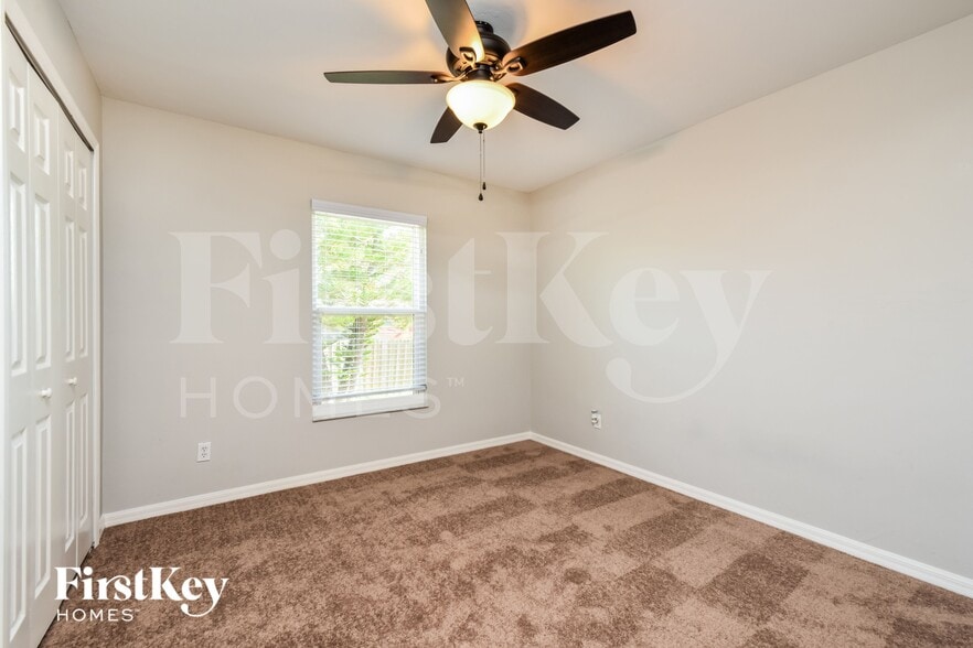 Building Photo - 9033 Frank Rd