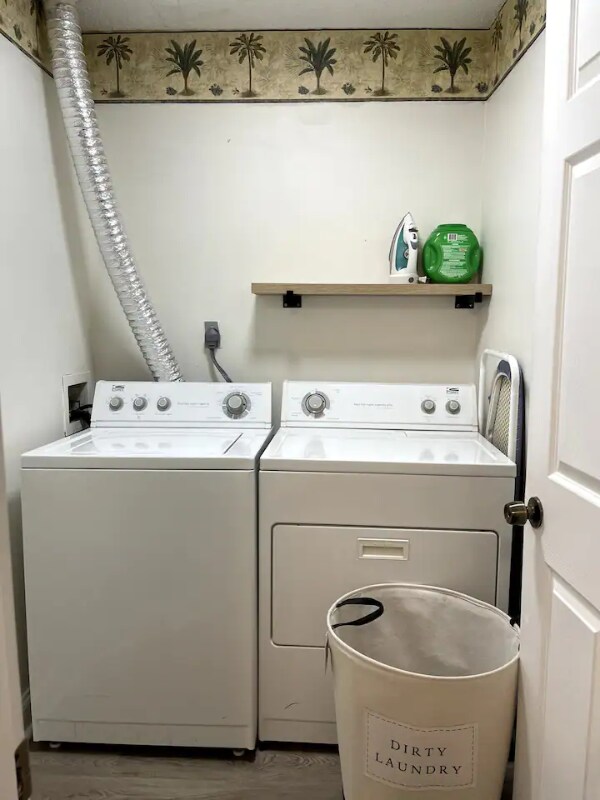 Building Photo - 8824 Coral Palms Ct