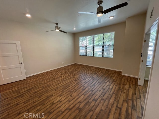 Building Photo - 501 W Maple Ave