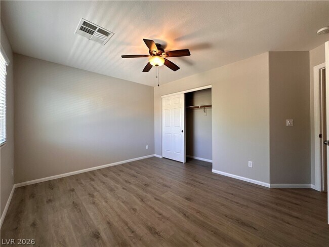 Building Photo - 6631 April Bend Ct