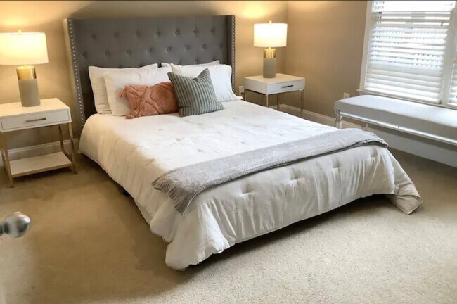 Bedroom #2 - 560 Morgan St NE