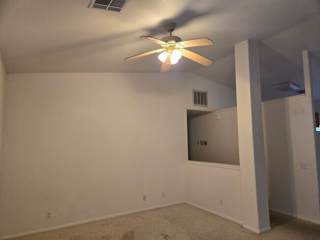 Building Photo - 2603 Brianna Way