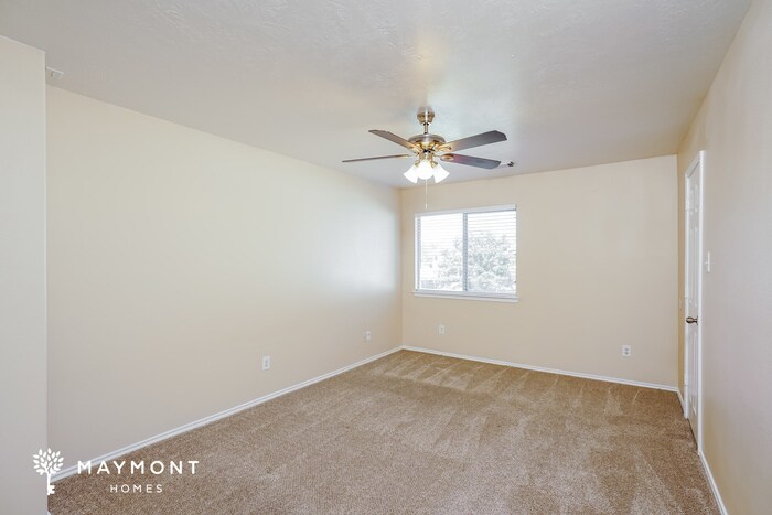 Building Photo - 9215 Kransbury Ln