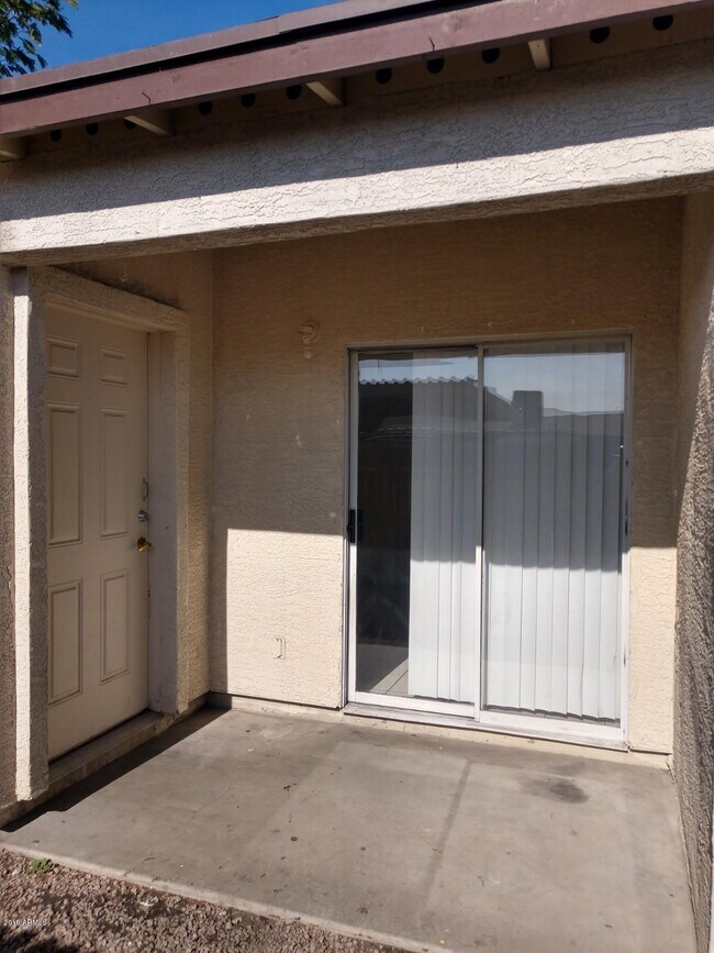 Building Photo - 6711 W Osborn Rd
