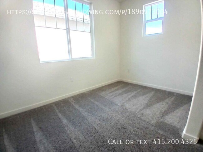 Building Photo - 5339 Shenandoah Vly Ln