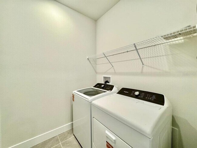 Building Photo - 11393 Hardwood Hammock Ln