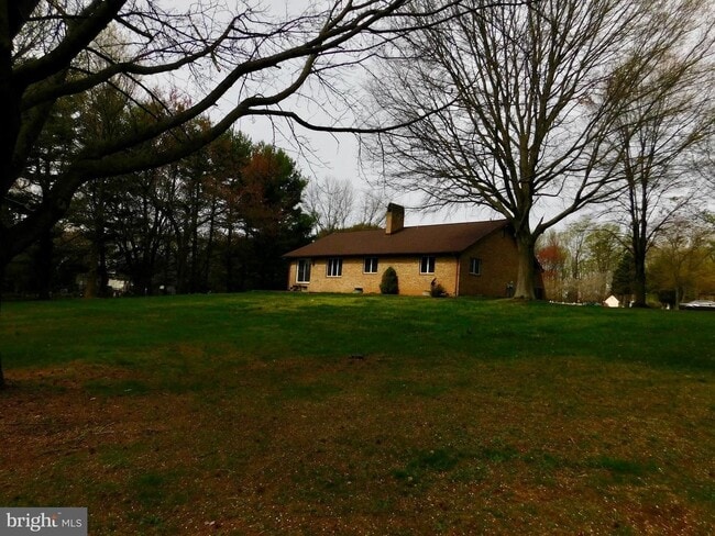 Building Photo - HAVRE DE GRACE - RANCHER WITH GARAGE