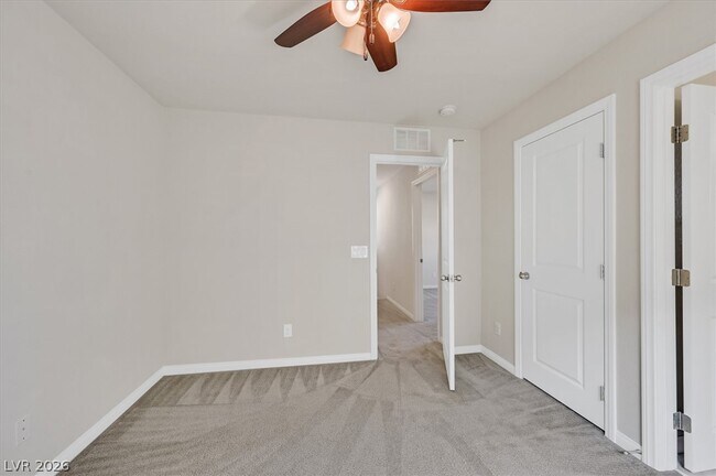 Building Photo - 719 Orchard Course Dr