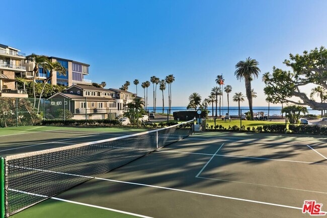 Building Photo - 88 Emerald Bay