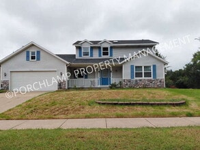 Building Photo - 3045 Chaminade Ct SW