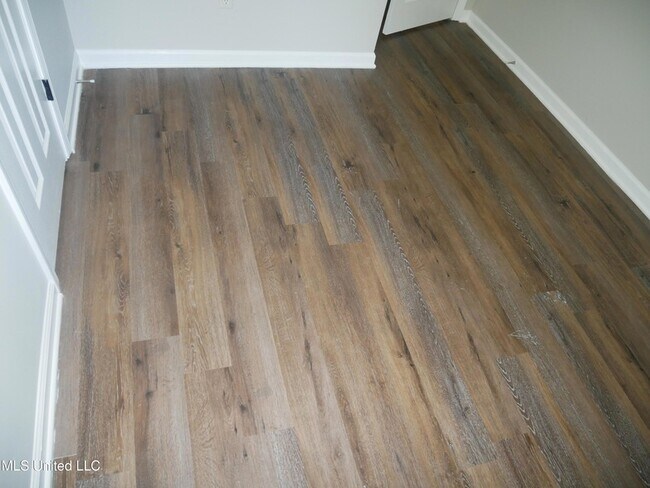 Building Photo - 2765 Normandy Cove