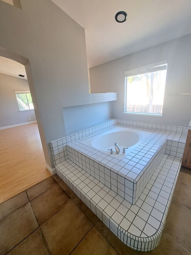 Building Photo - Expansive Oasis with a Guest House, Pool, ...