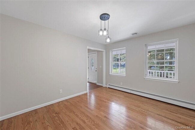 Building Photo - 5 Fairview Ln