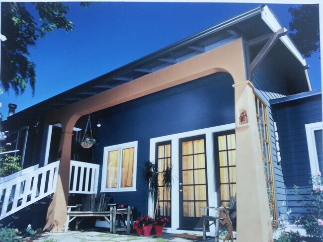 Patio dedicated to Studio - 1965 NW 2nd St