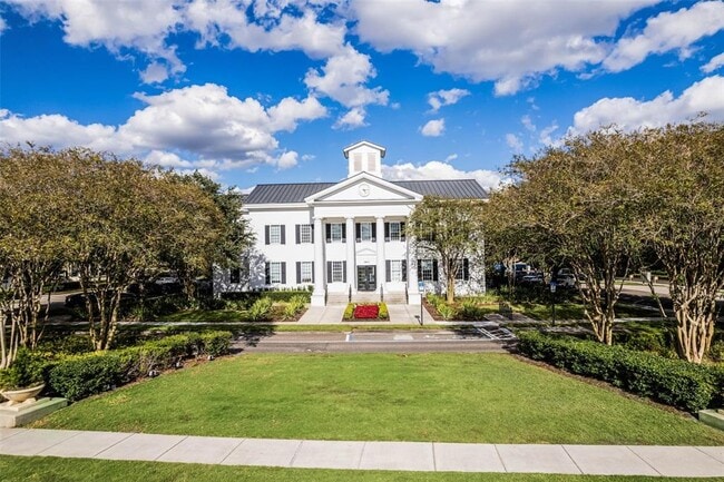 Building Photo - 4571 Virginia Dr