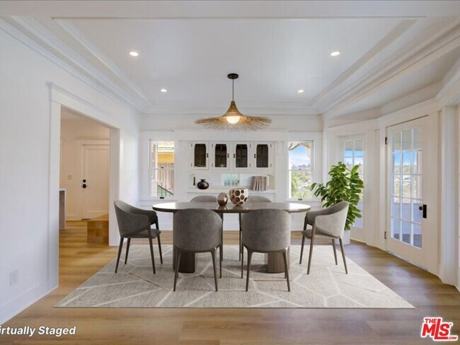 Building Photo - 400 N Avenue 66