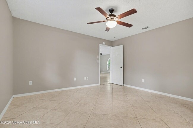 Building Photo - 1309 Gideon St SW