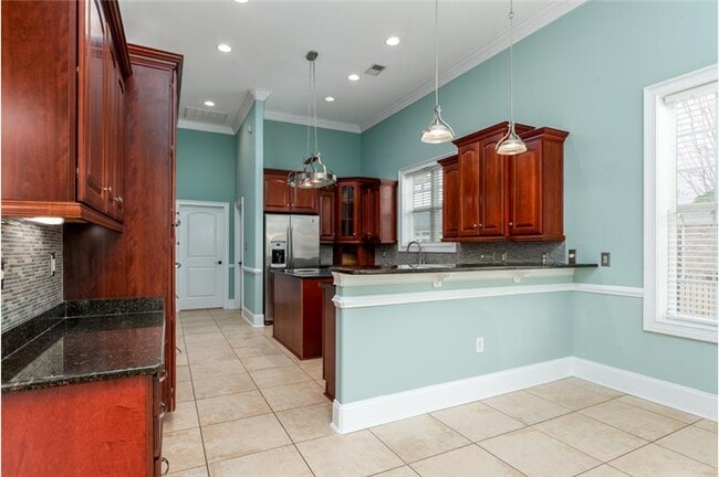 Building Photo - 205 Utopiate Ct