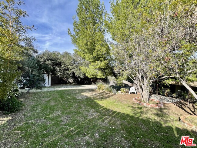 Building Photo - 22500 Monte Vista Dr