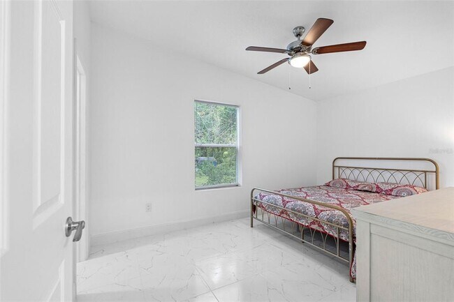 Building Photo - 6847 Woodsman Dr