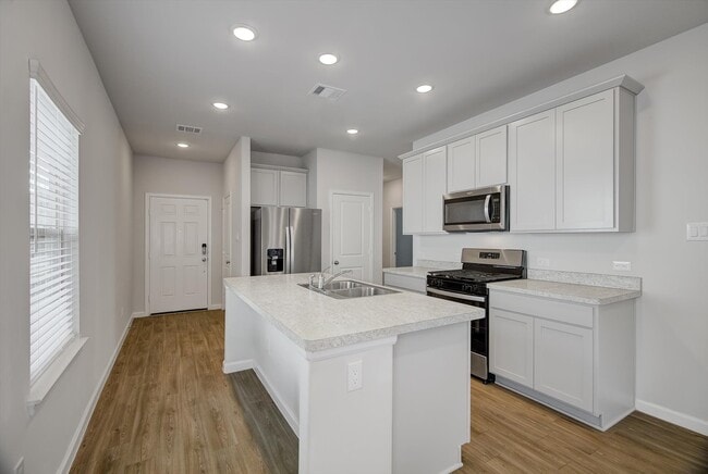 Building Photo - 16517 Opportunity Wy