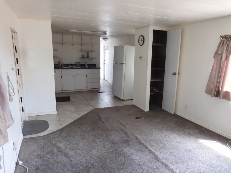 Building Photo - 7434 Hob Ln