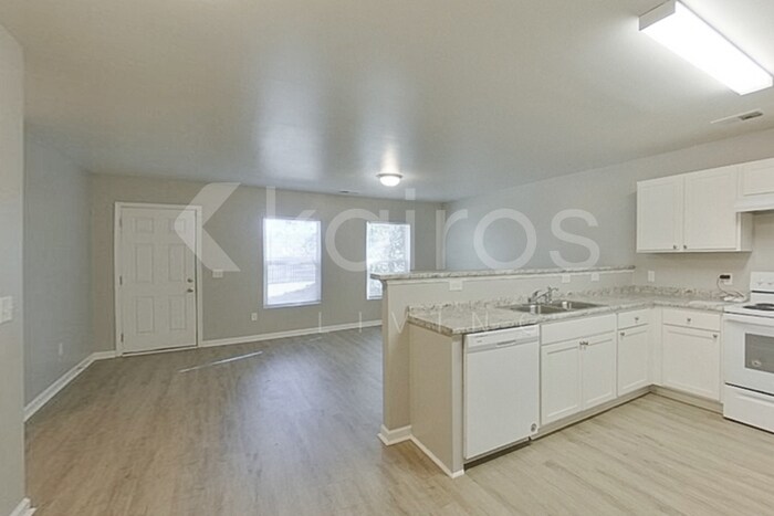 Building Photo - 102 Amber Mill Cir