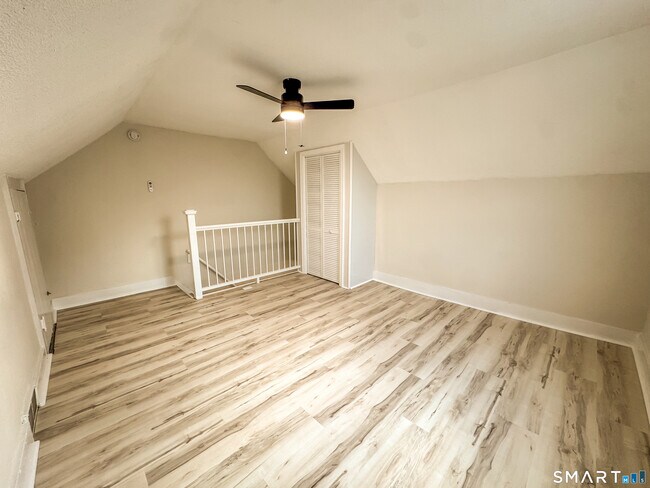 Building Photo - 74 Stewart St