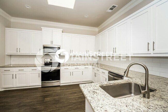 Building Photo - 2 Bedroom Pet-Friendly Home in Fort Worth, TX with Main Street Renewal