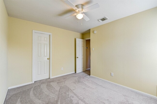 Building Photo - 8918 Cade Dr