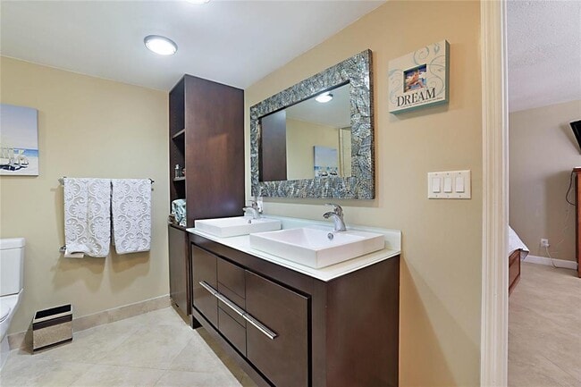 Building Photo - 2800 N Ocean Dr