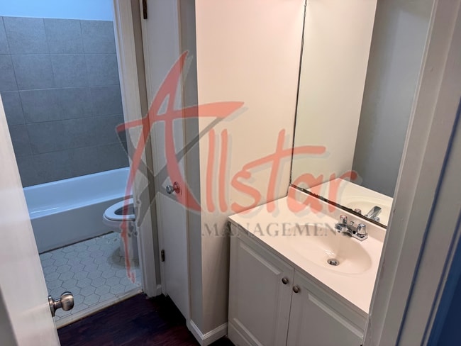 Building Photo - 4241 Faye Dr