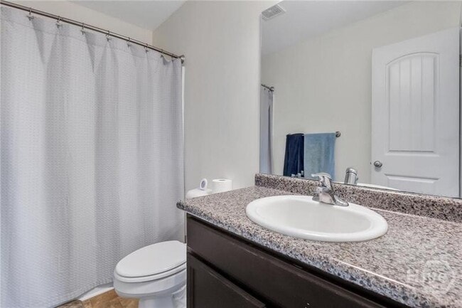 Building Photo - 1597 Longleaf Ct