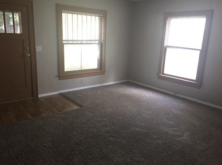 Vinyl plank flooring has been added since these photos were taken - 2207 North Missouri Avenue