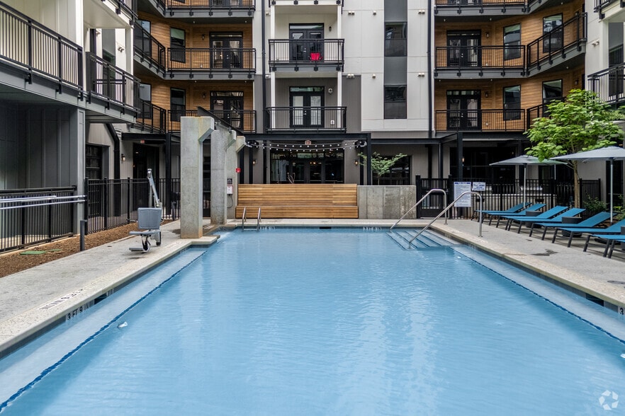 Primary Photo - Kinship