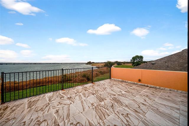 Building Photo - 5218 Lake Terrace Ct