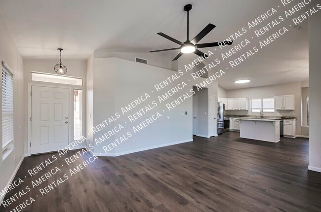 Building Photo - 12118 N Jarren Canyon Way