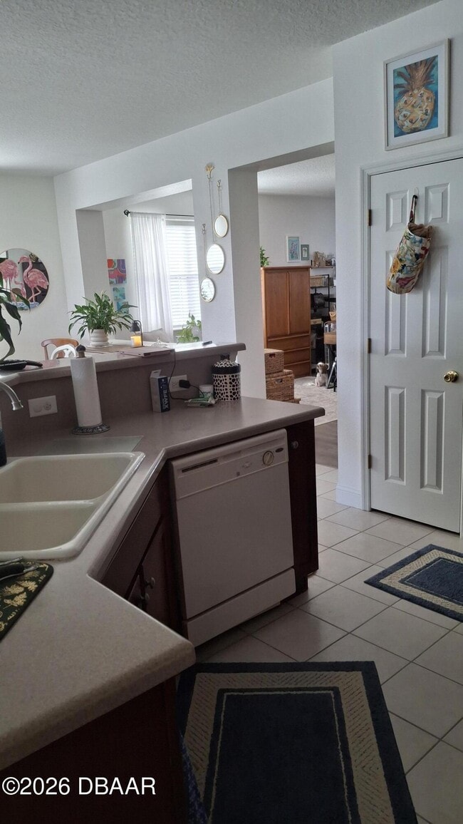 Building Photo - 113 Hagge Dr